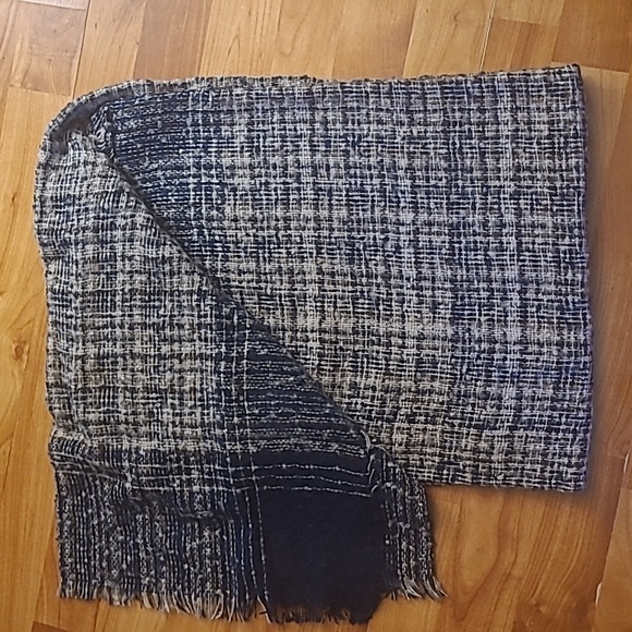 Womens blanket scarf - Picture 4 of 4